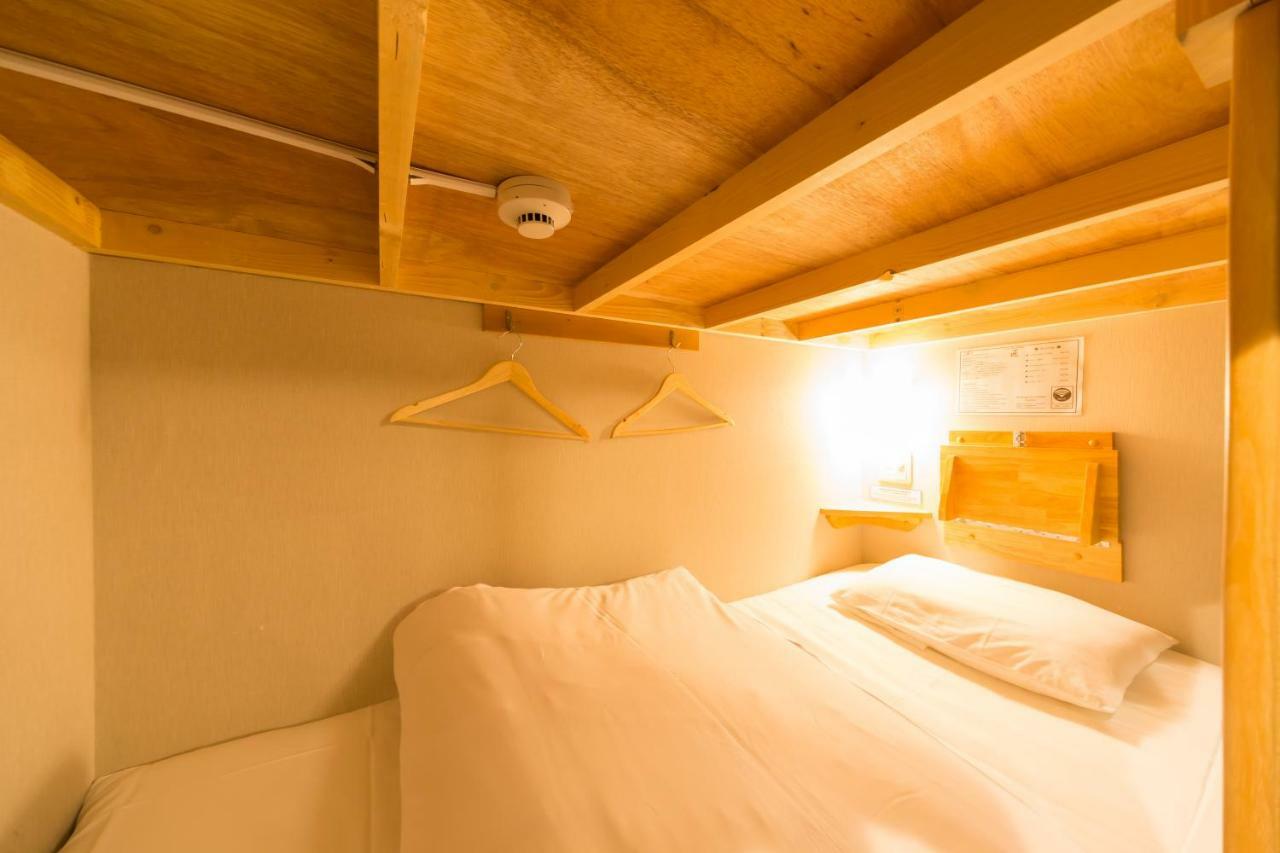Hostel Namba Takumi Осака Екстер'єр фото